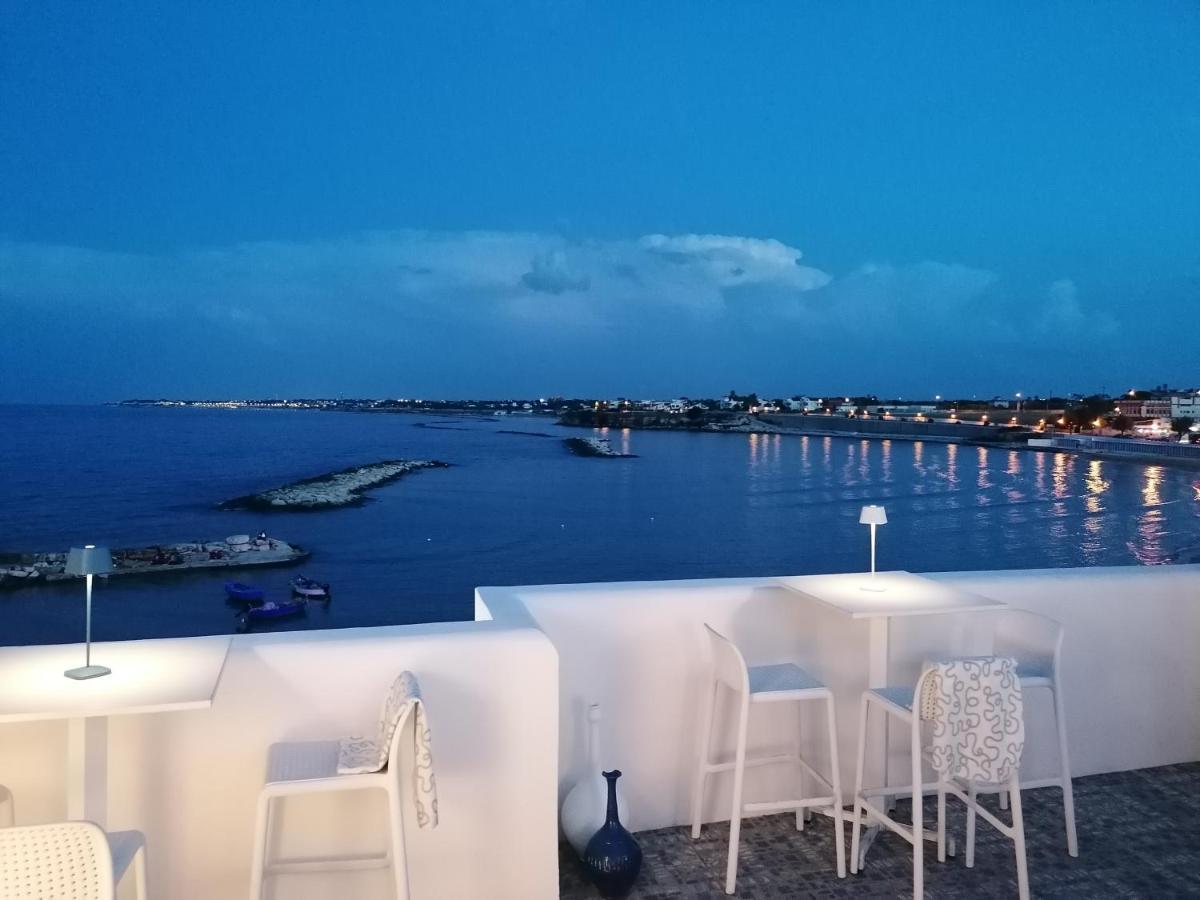 La Bella Trani - Suites And B&B ภายนอก รูปภาพ