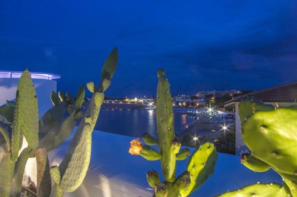 La Bella Trani - Suites And B&B ภายนอก รูปภาพ